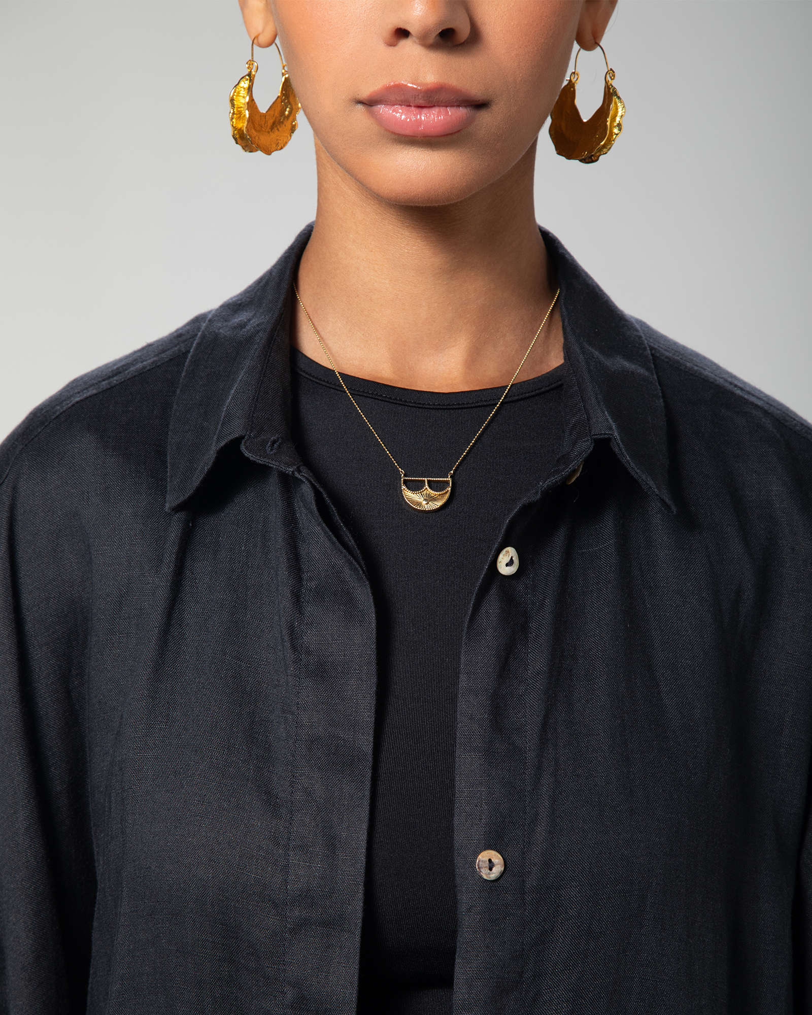 long sleeve linen kaftan lifestyle shoot
