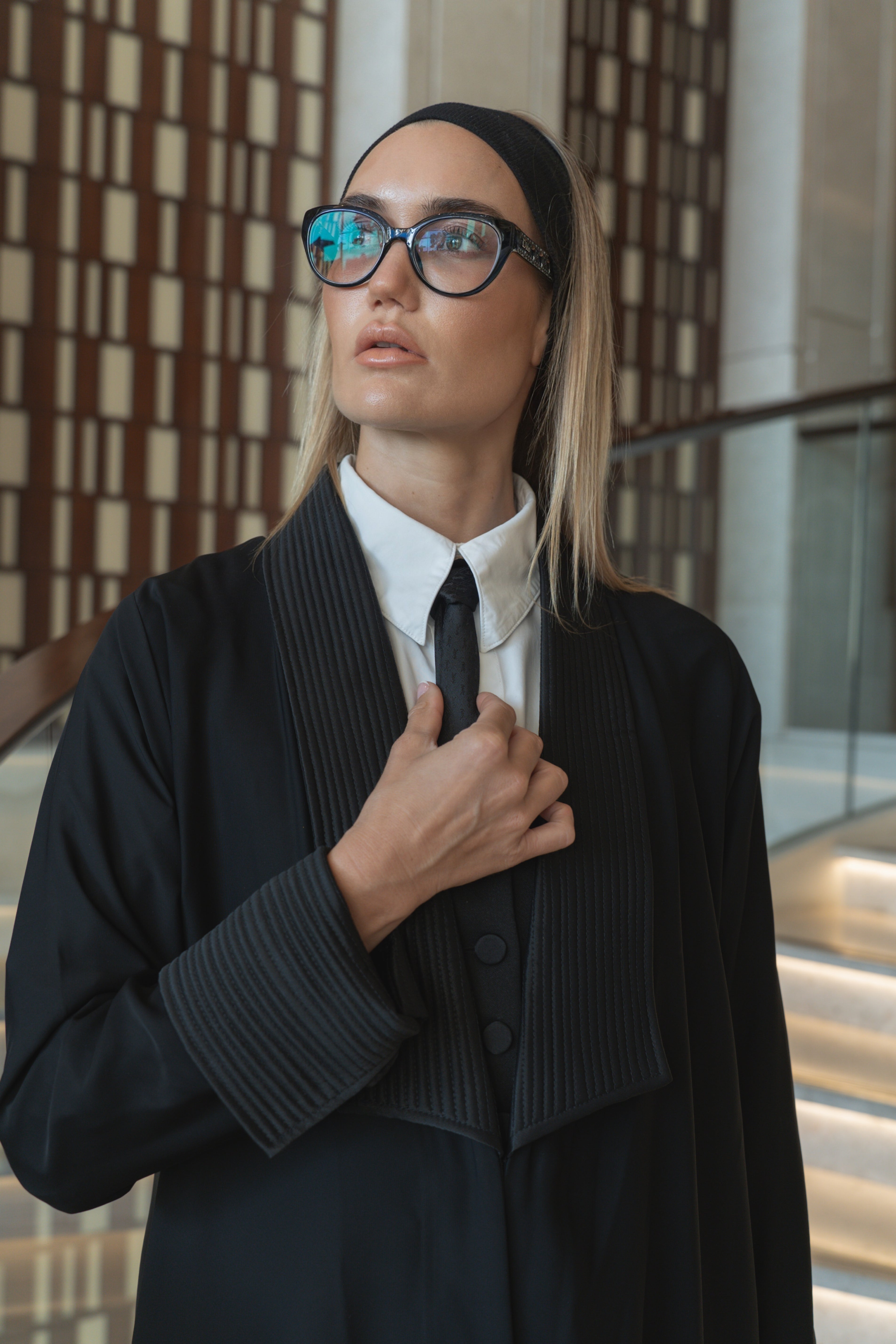 The Huwaila Abaya – Classic Black Abaya with Pleated Collar and Cuffs