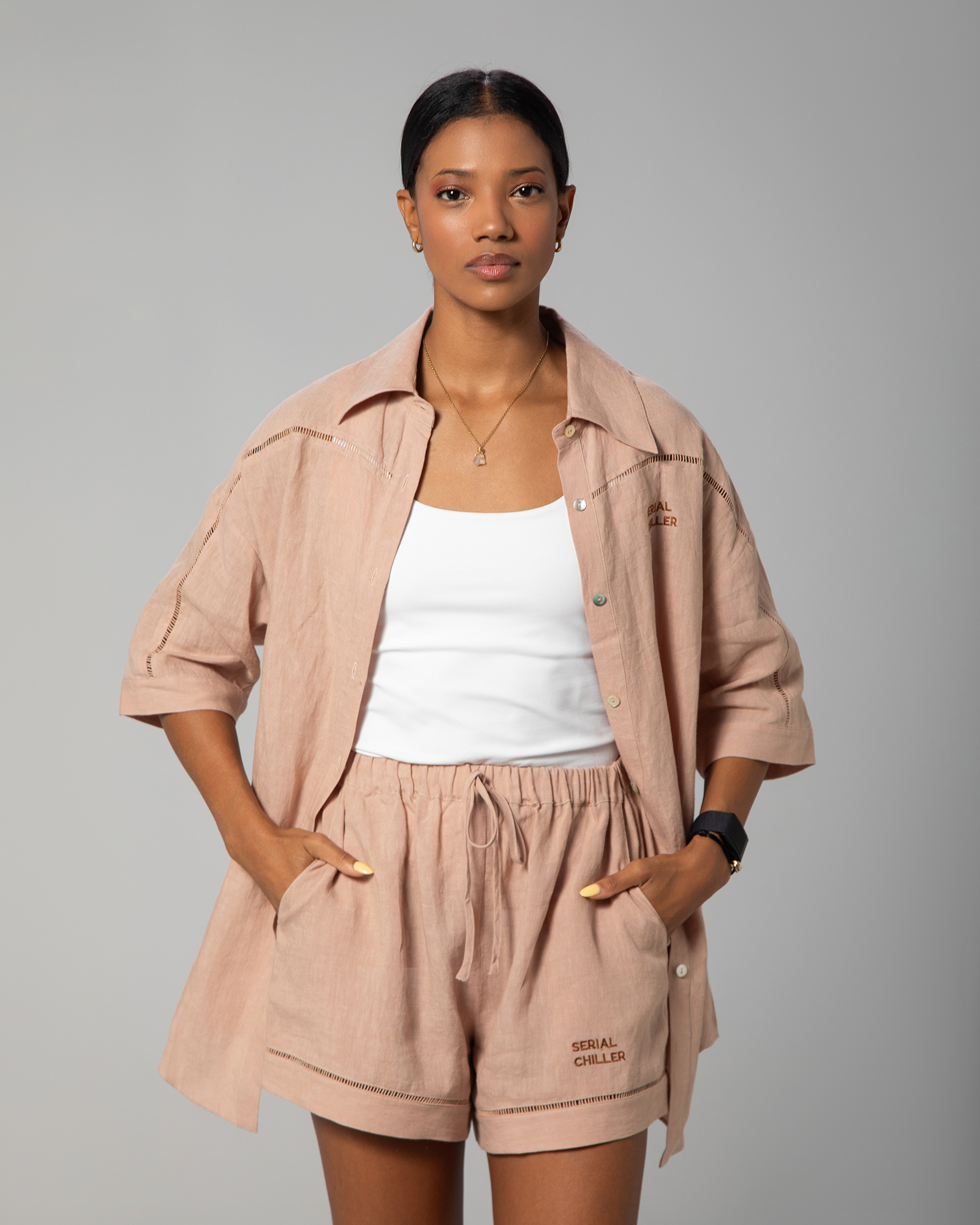 The Serial Chiller linen set in Nude