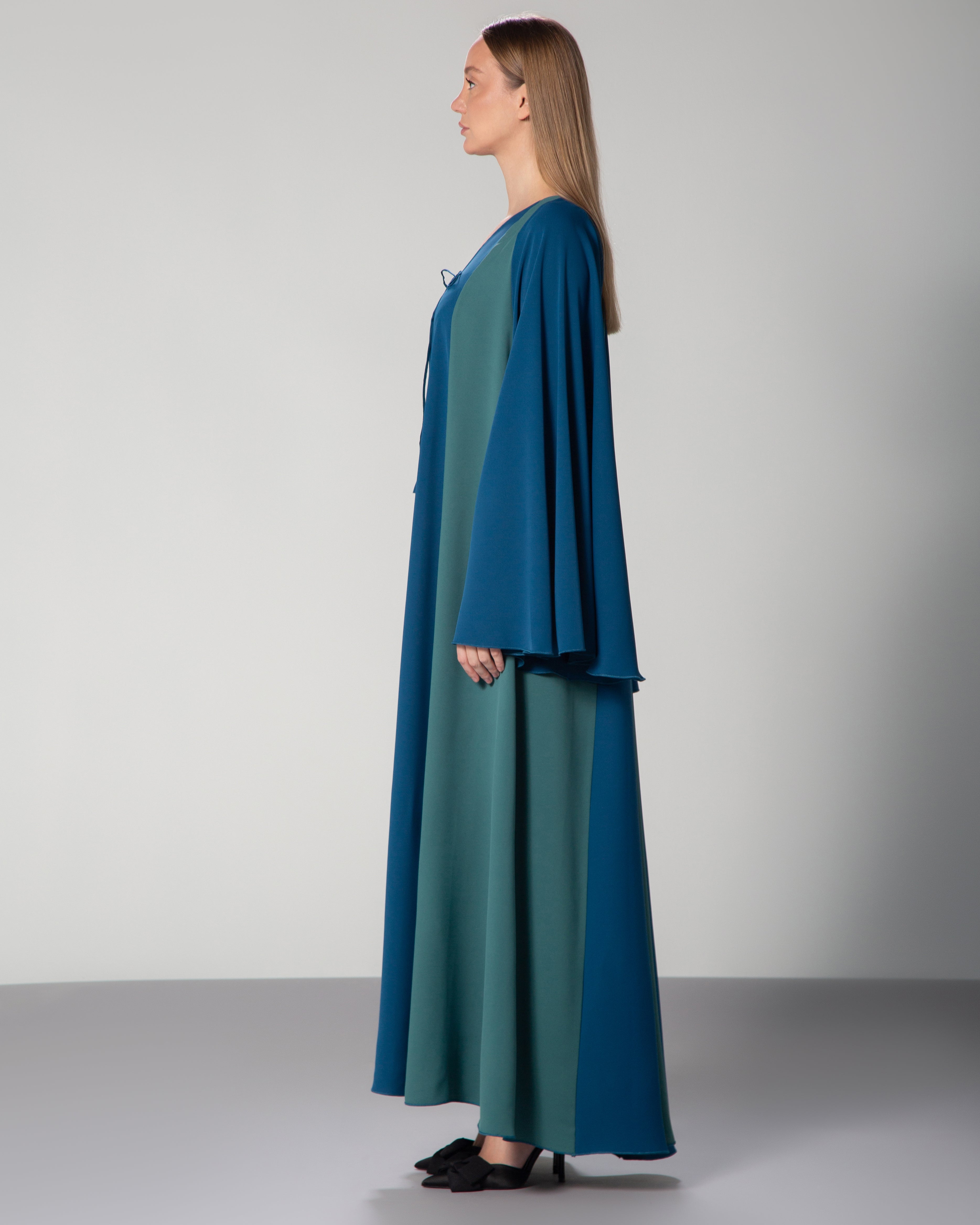 The Emerald Wave Abaya