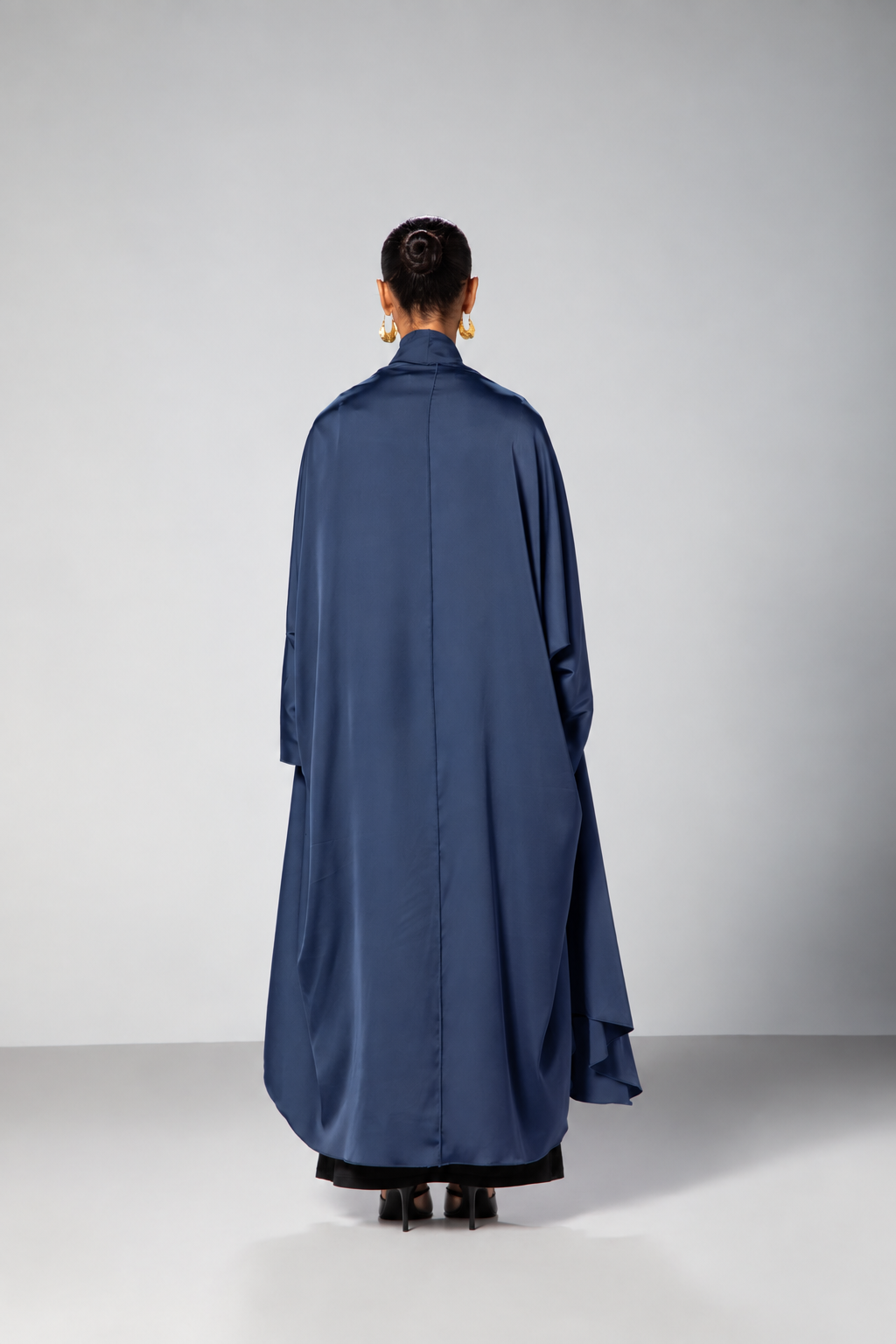The Flow Abaya in Blue