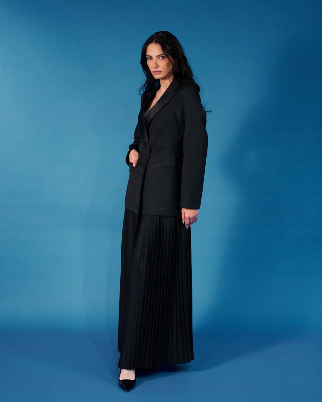 The Suit Abaya