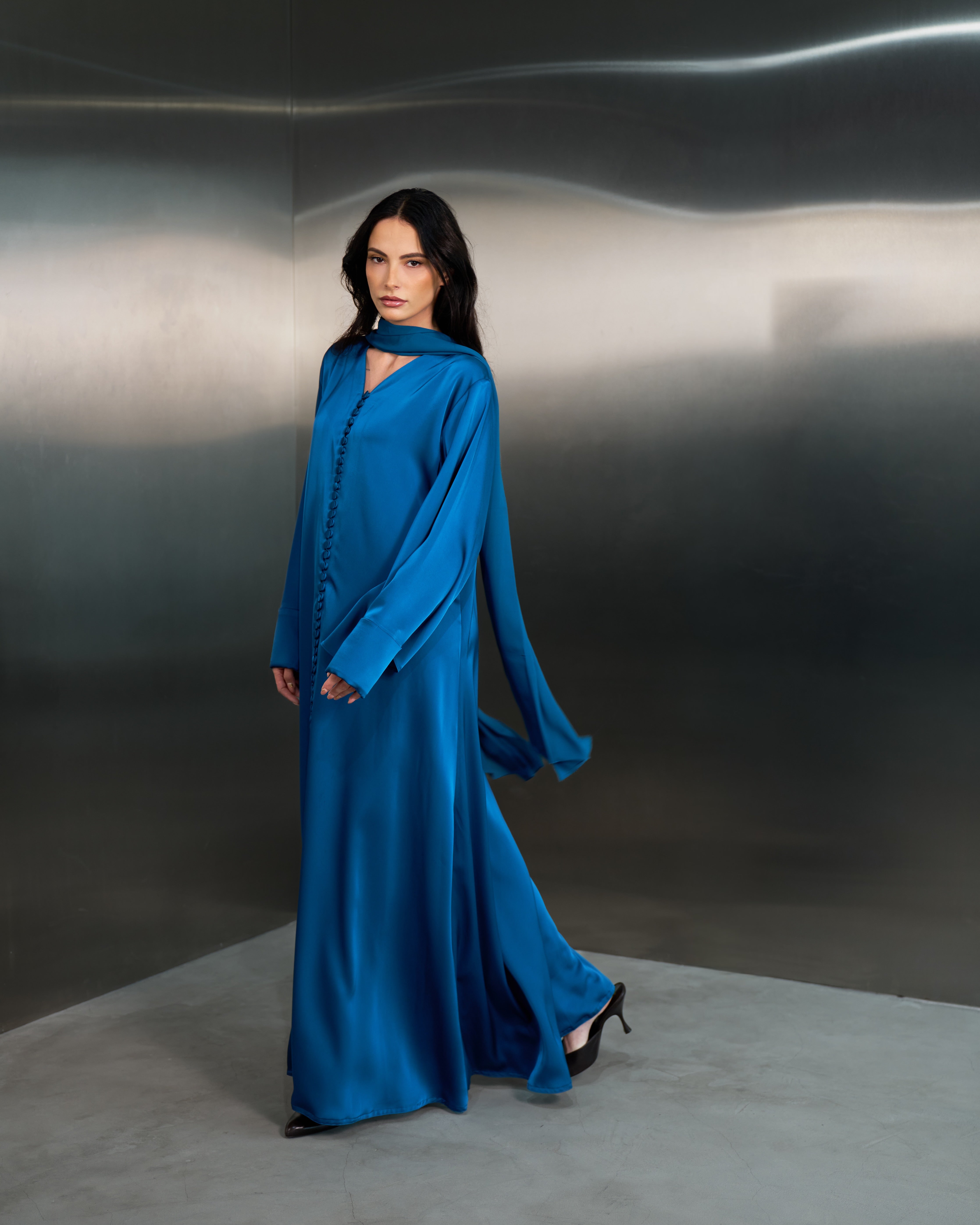 The Muse Abaya – Petrol