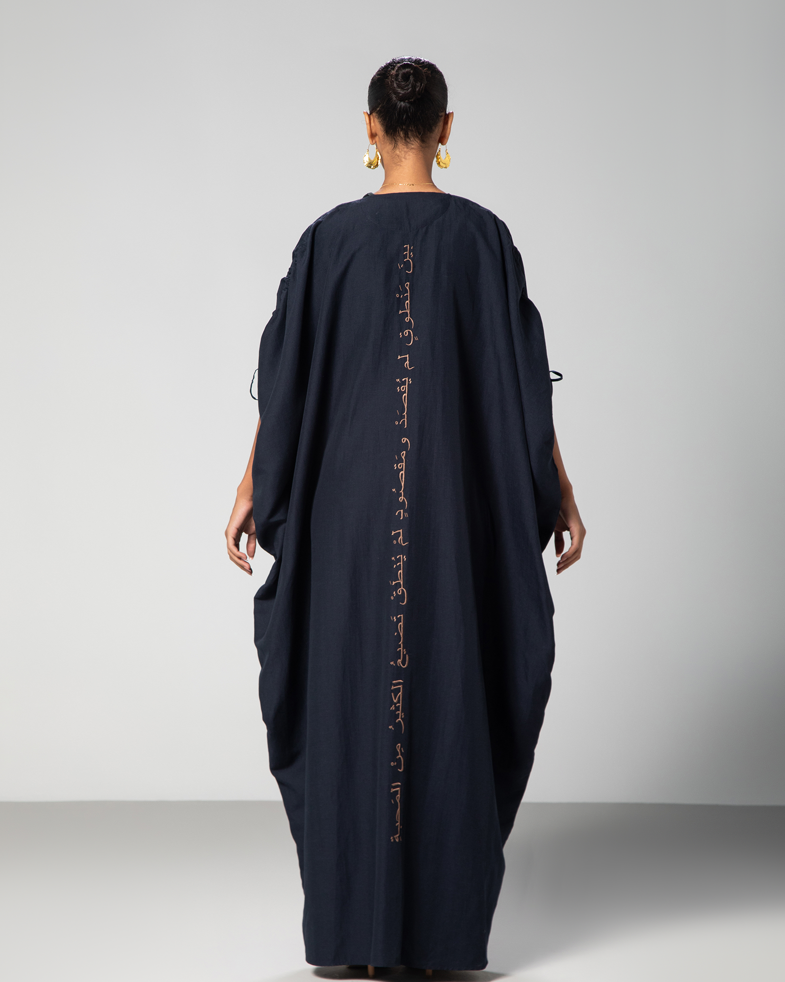 Linen Abaya with 3/4 sleeves