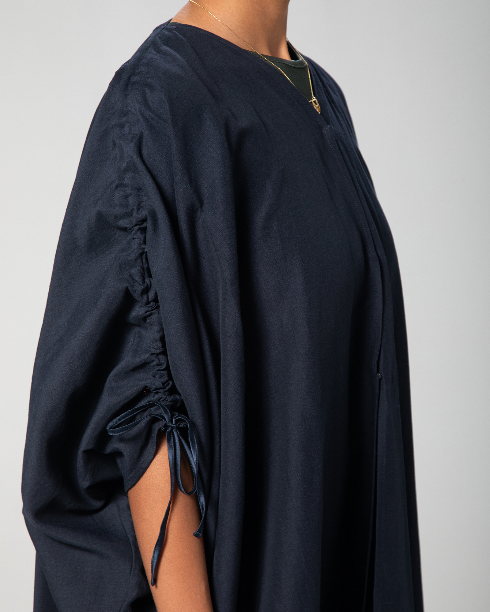 Linen Abaya with 3/4 sleeves