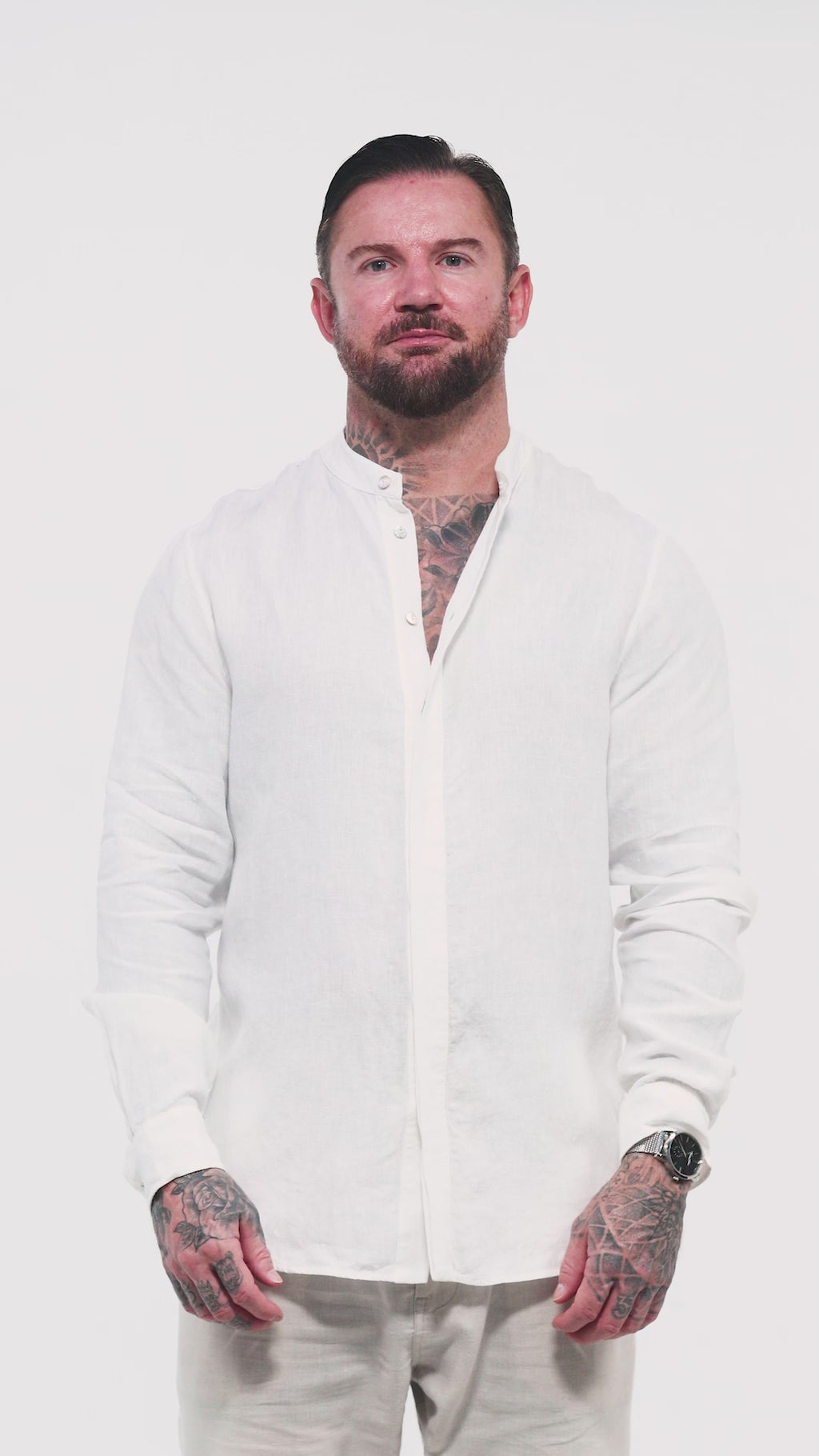 Video preview showcasing fit and movement of the white St. Tropez Linen Shirt by Omni The Label – UAE, KSA, Qatar
